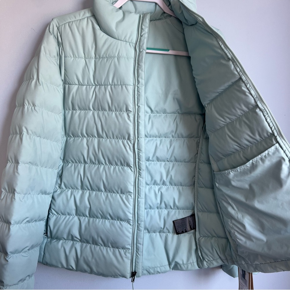 NWT The North Face Women's Puffer Jacket LARGE - Picture 4 of 5